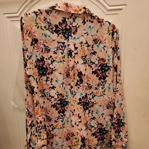 Express Floral Button Down Shirt - Multicolor - Picture 3 of 3